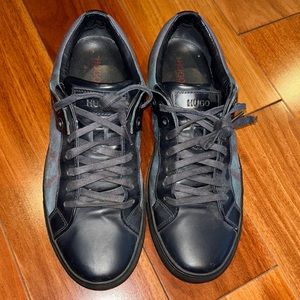 100% Authentic Hugo by Hugo Boss Men’s sneaker/shoe size European size 42 - US 9